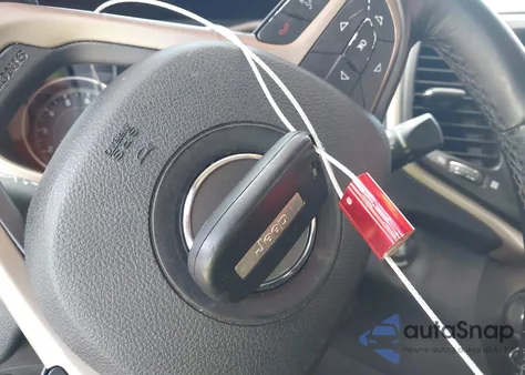 2016 Jeep Cherokee 75Th Anniversary from USA, damaged, VIN 1C4PJLCS4GW307477